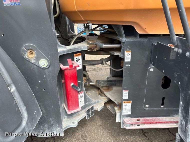 image for item EL2136 2022 Case 821G wheel loader