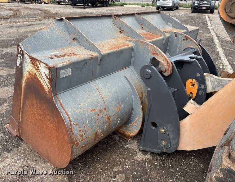 image for item EL2136 2022 Case 821G wheel loader