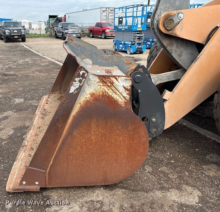 image for item EL2136 2022 Case 821G wheel loader