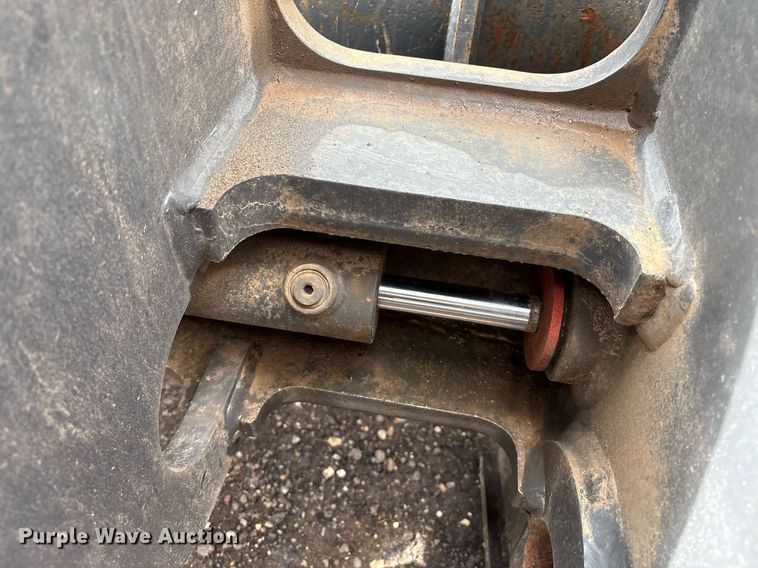 image for item EL2136 2022 Case 821G wheel loader