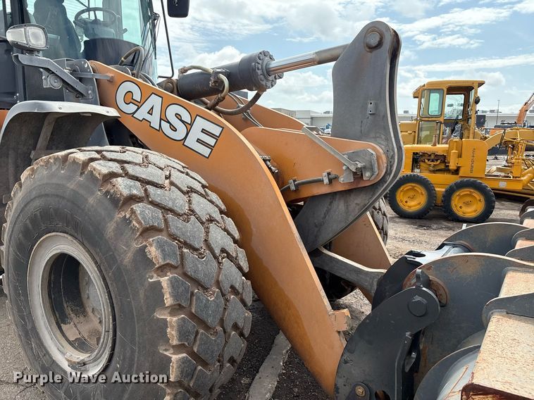 image for item EL2136 2022 Case 821G wheel loader