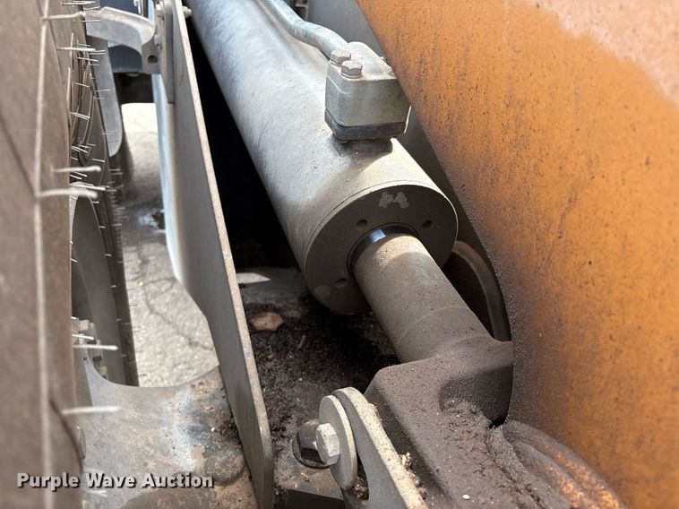 image for item EL2136 2022 Case 821G wheel loader