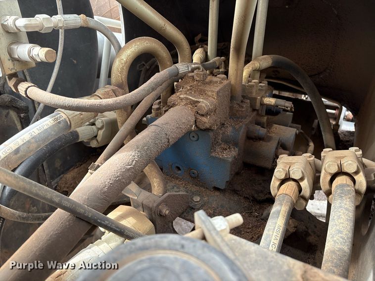 image for item EL2136 2022 Case 821G wheel loader