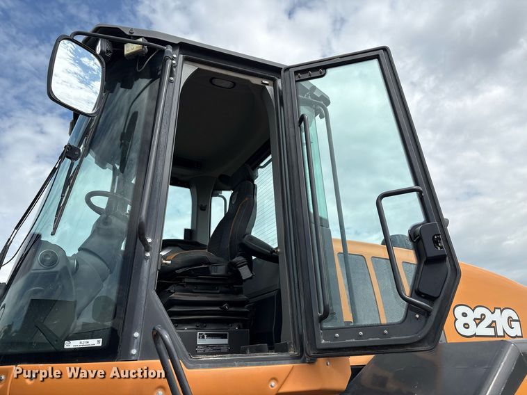 image for item EL2136 2022 Case 821G wheel loader