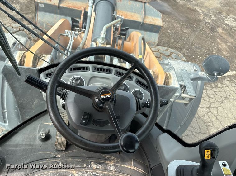 image for item EL2136 2022 Case 821G wheel loader