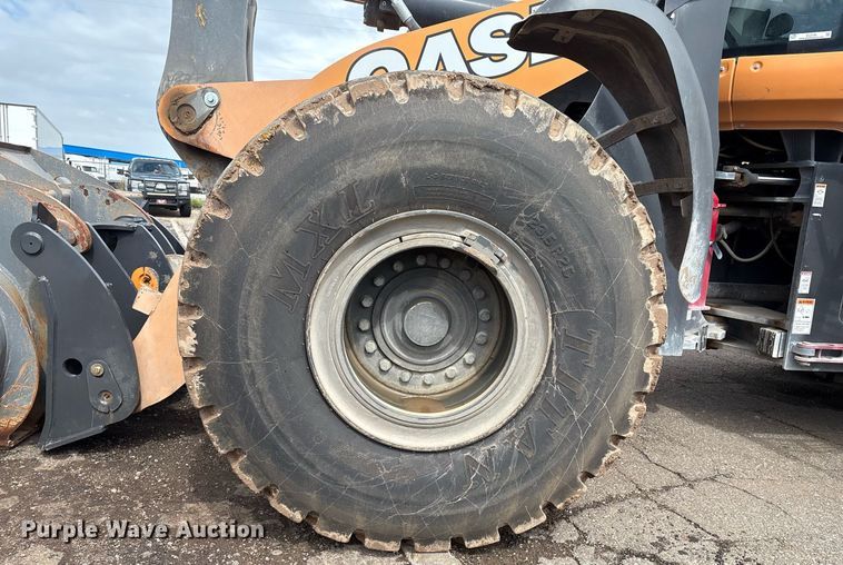 image for item EL2136 2022 Case 821G wheel loader