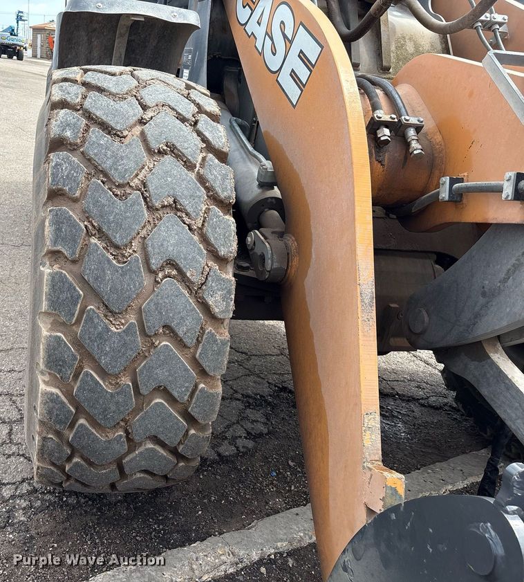 image for item EL2136 2022 Case 821G wheel loader