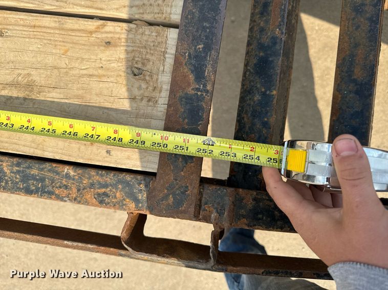 image for item EM2001 2014 Load Trail equipment trailer