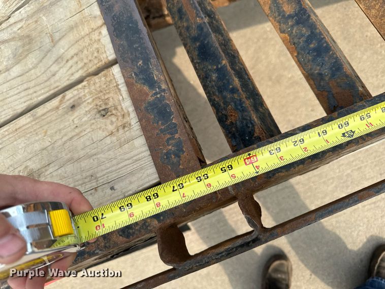 image for item EM2001 2014 Load Trail equipment trailer