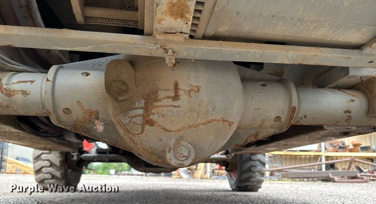 image for item EM2002 2006 Skyjack SJ8841 scissor lift