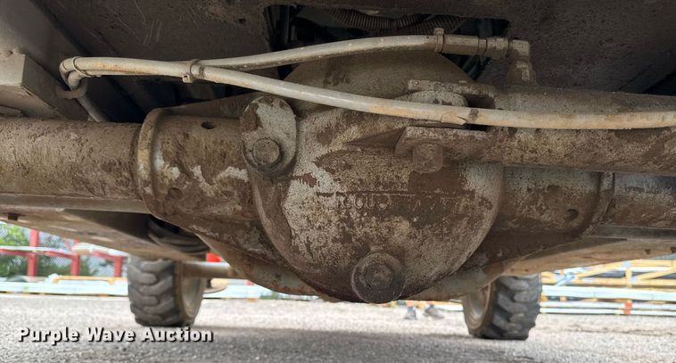 image for item EM2002 2006 Skyjack SJ8841 scissor lift