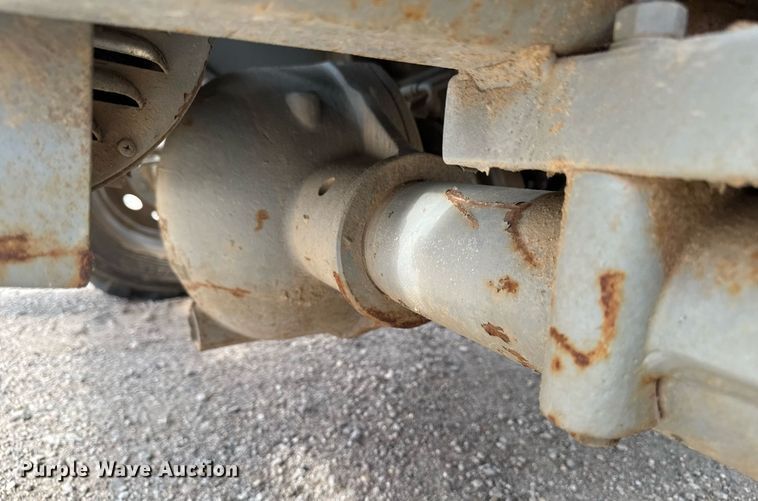 image for item EM2002 2006 Skyjack SJ8841 scissor lift