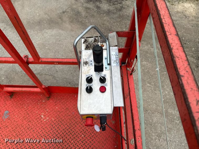 image for item EM2002 2006 Skyjack SJ8841 scissor lift