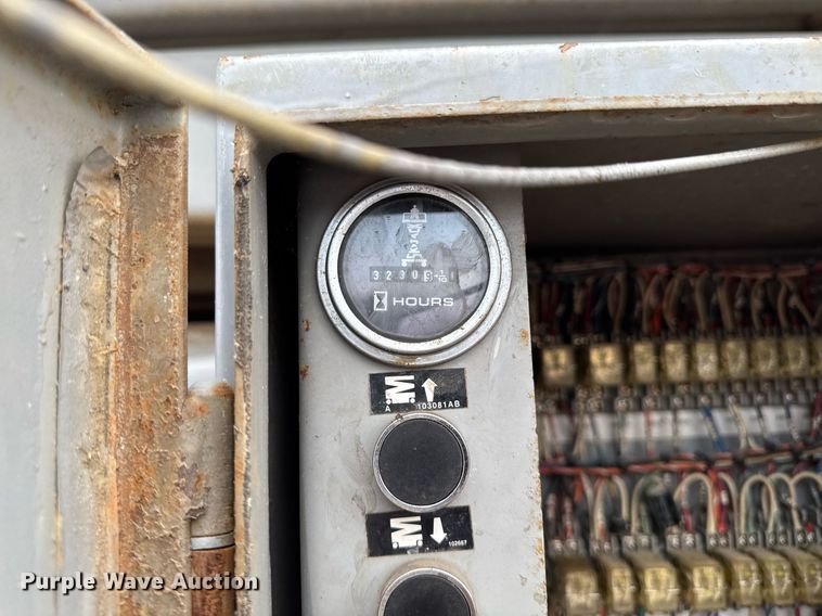 image for item EM2002 2006 Skyjack SJ8841 scissor lift