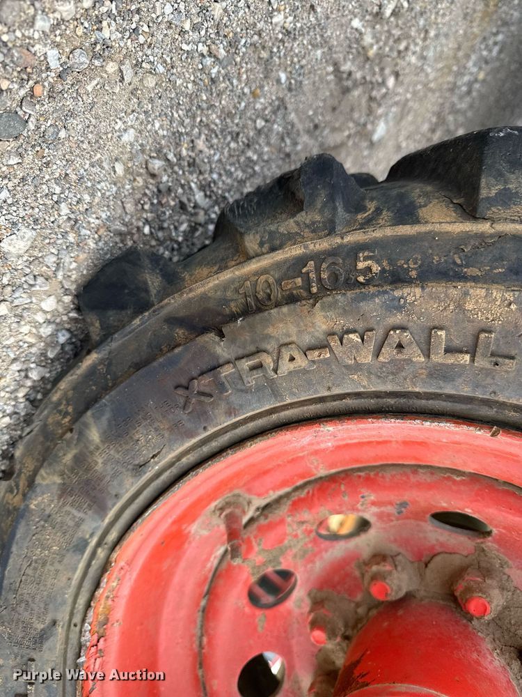 image for item EM2002 2006 Skyjack SJ8841 scissor lift