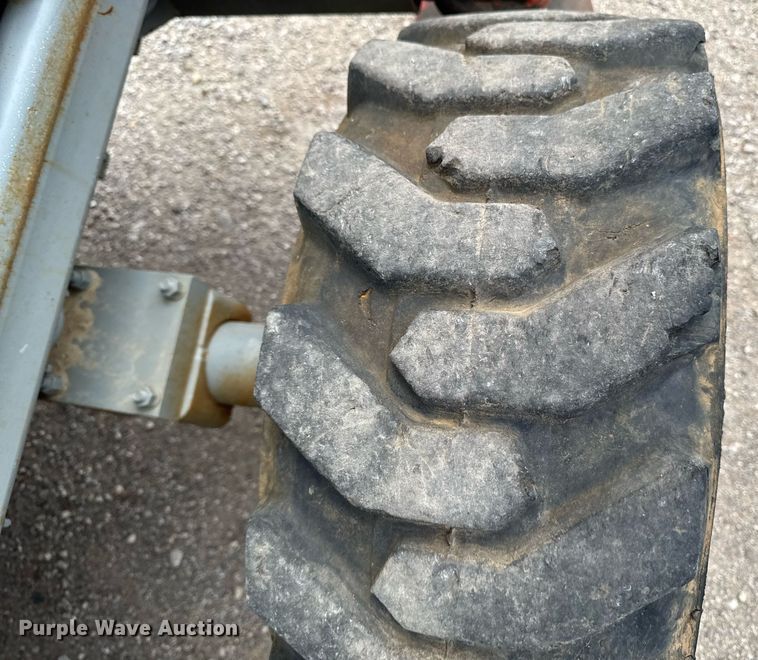 image for item EM2002 2006 Skyjack SJ8841 scissor lift