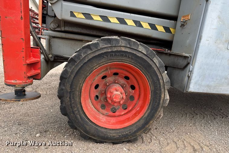 image for item EM2002 2006 Skyjack SJ8841 scissor lift