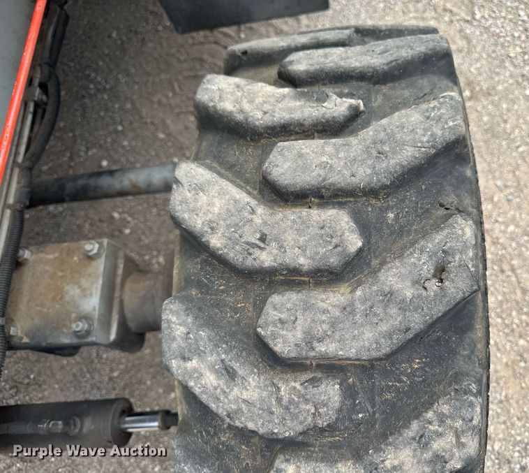 image for item EM2002 2006 Skyjack SJ8841 scissor lift