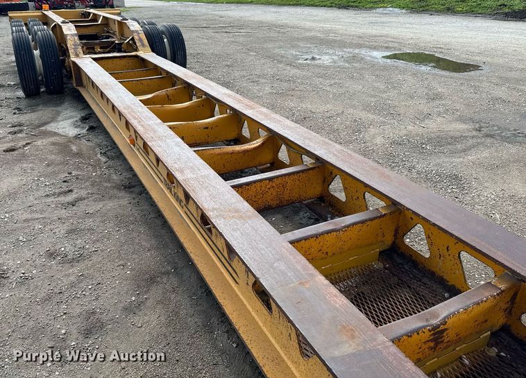 image for item EM2041 2006 Trail King Industries TK110HDG lowboy equipment trailer