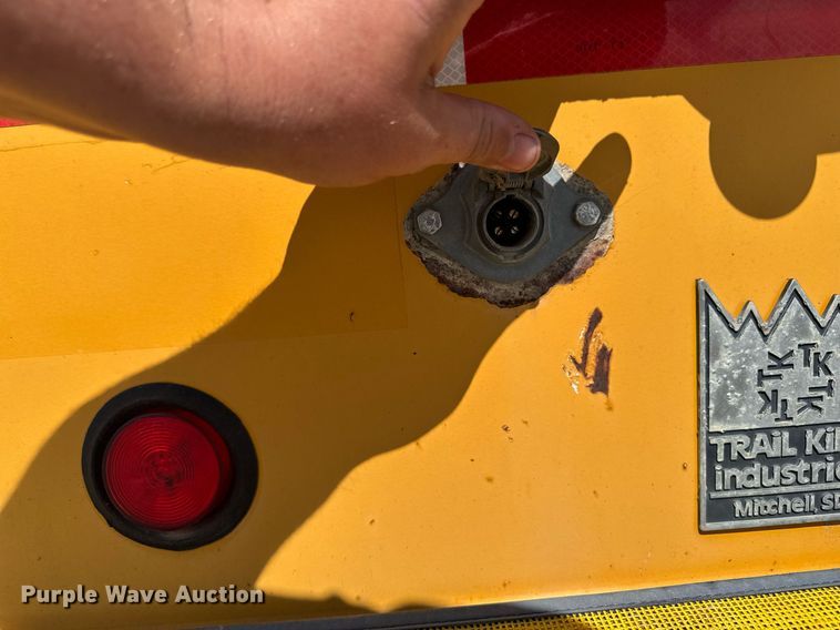 image for item EM2041 2006 Trail King Industries TK110HDG lowboy equipment trailer