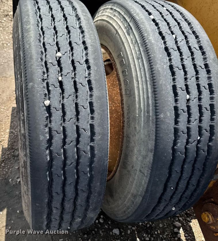 image for item EM2041 2006 Trail King Industries TK110HDG lowboy equipment trailer