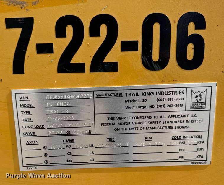 image for item EM2041 2006 Trail King Industries TK110HDG lowboy equipment trailer