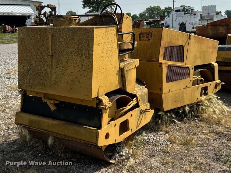 image for item EM2042 Rex SP400 double drum vibratory roller