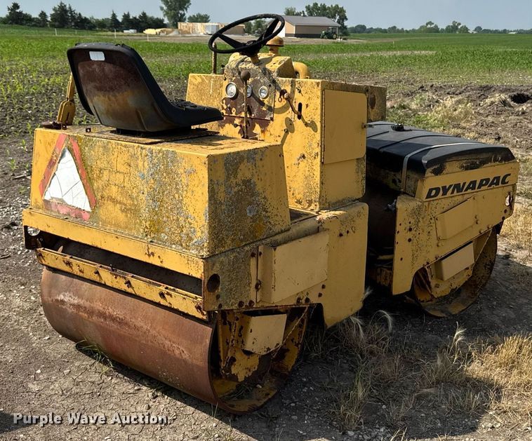 image for item EM2043 Dynapac CC10 double drum roller