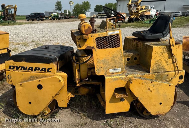 image for item EM2043 Dynapac CC10 double drum roller