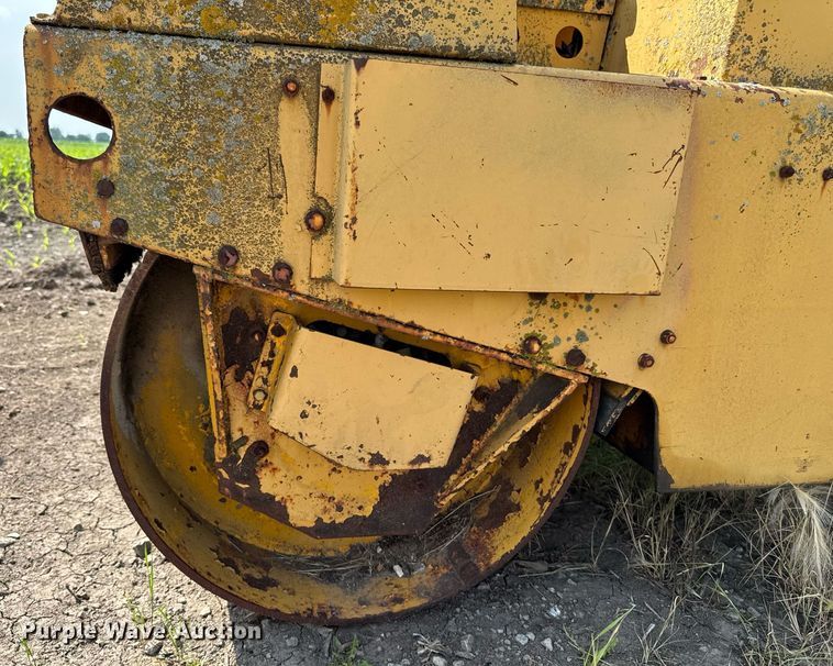 image for item EM2043 Dynapac CC10 double drum roller