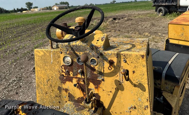 image for item EM2043 Dynapac CC10 double drum roller