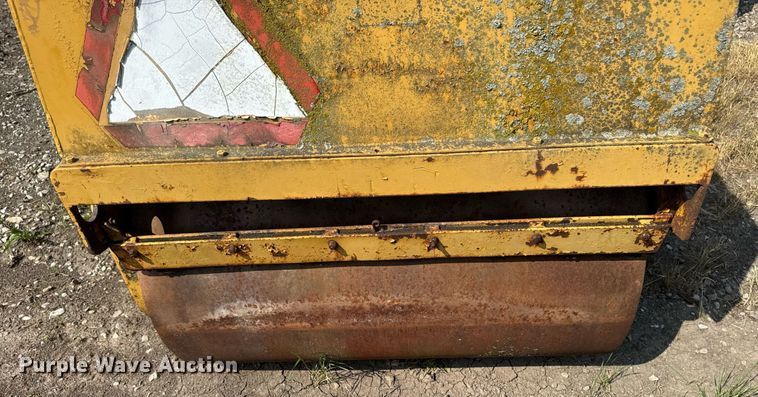 image for item EM2043 Dynapac CC10 double drum roller