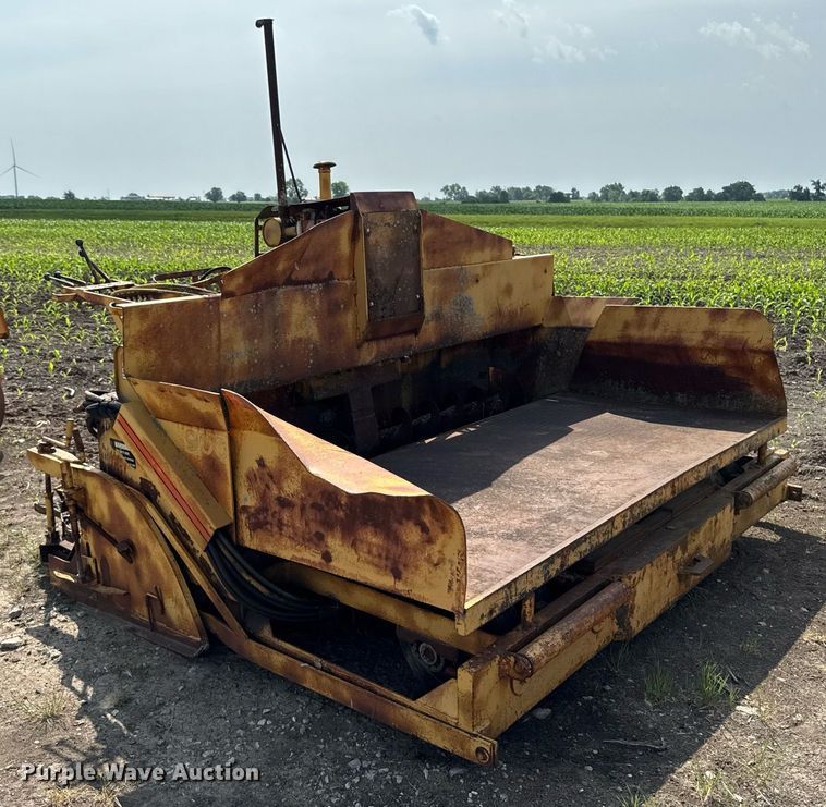 image for item EM2044 Leeboy L900 paver