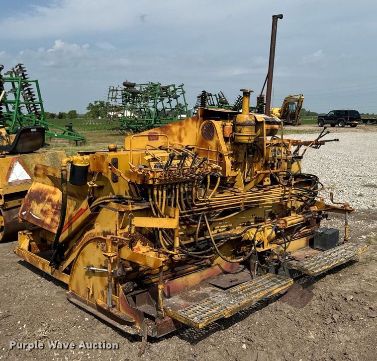 image for item EM2044 Leeboy L900 paver