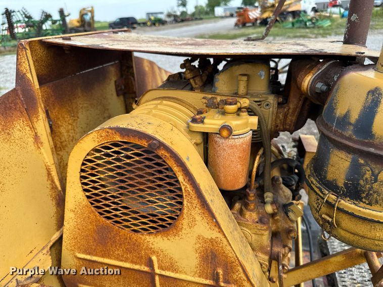 image for item EM2044 Leeboy L900 paver