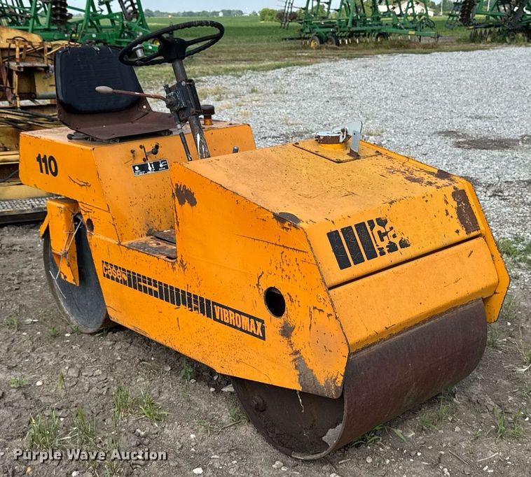 image for item EM2045 Case 110 double drum roller