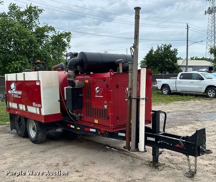 image for item EM2054 2021 Ring-O-Matic 850 HI CFM vacuum excavator