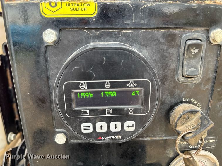 image for item EM2054 2021 Ring-O-Matic 850 HI CFM vacuum excavator