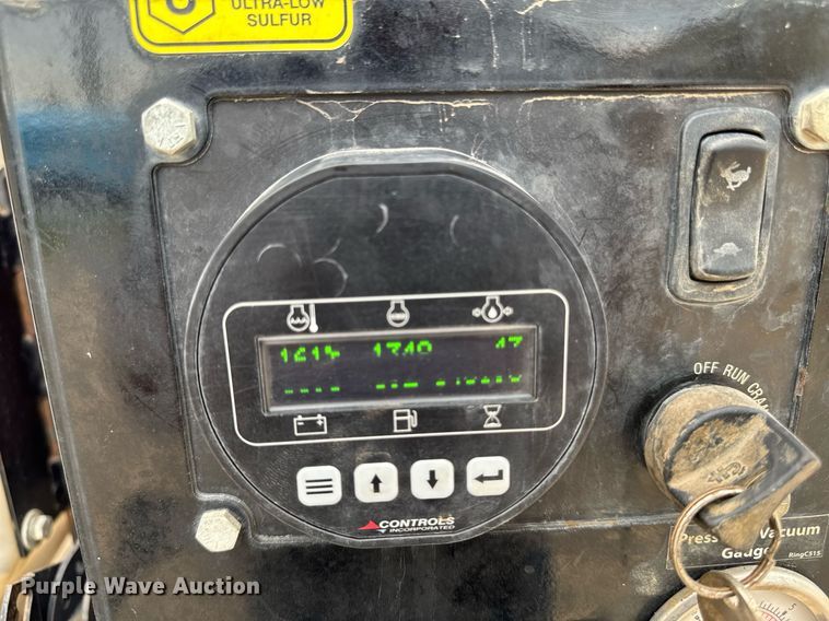 image for item EM2054 2021 Ring-O-Matic 850 HI CFM vacuum excavator