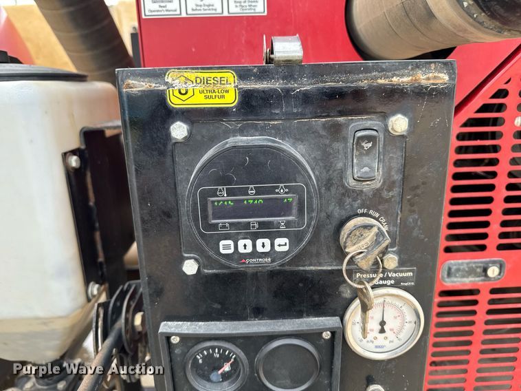 image for item EM2054 2021 Ring-O-Matic 850 HI CFM vacuum excavator