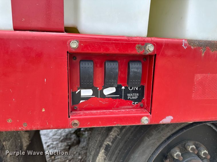 image for item EM2054 2021 Ring-O-Matic 850 HI CFM vacuum excavator