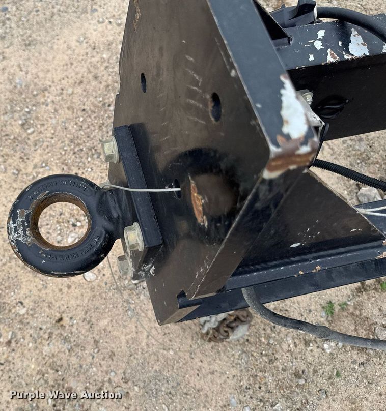 image for item EM2054 2021 Ring-O-Matic 850 HI CFM vacuum excavator