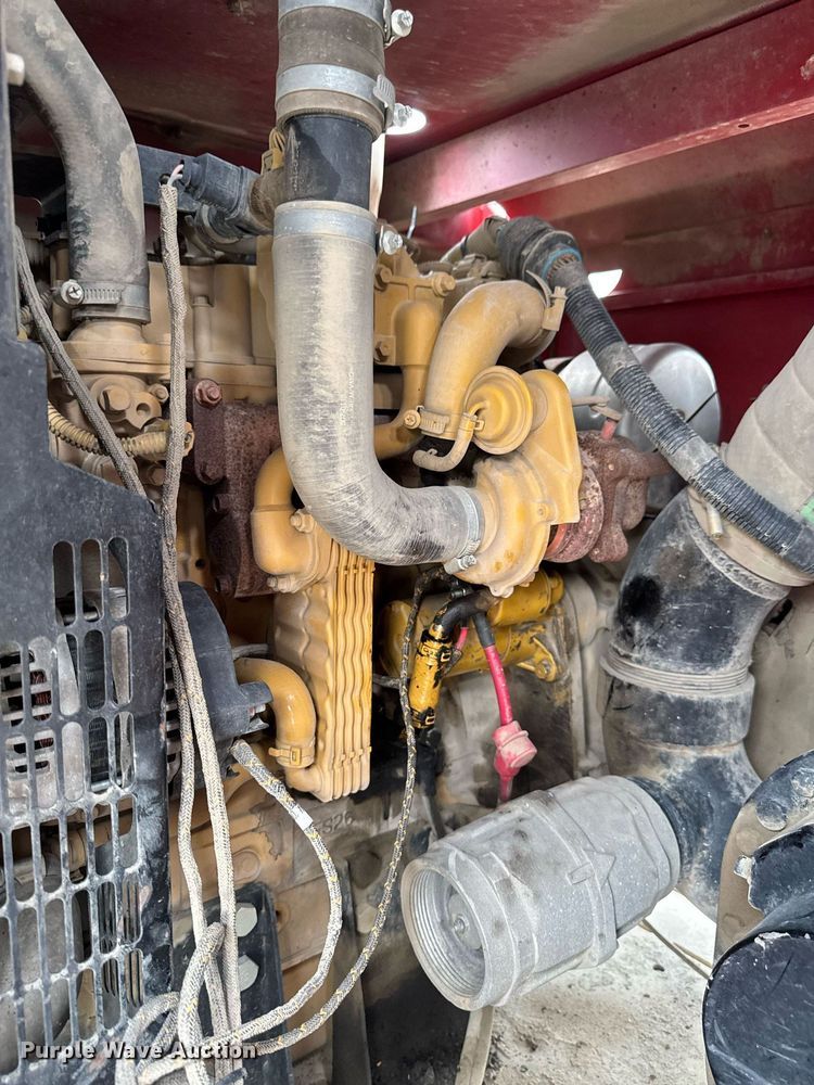 image for item EM2054 2021 Ring-O-Matic 850 HI CFM vacuum excavator