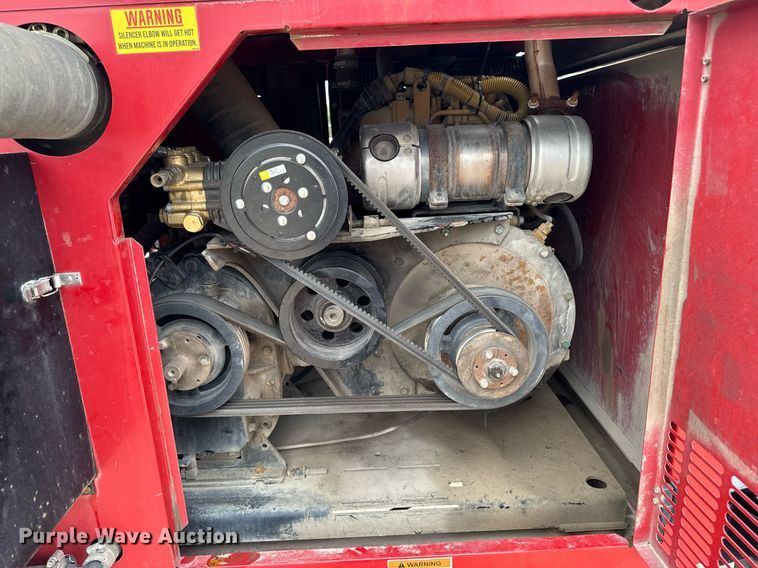 image for item EM2054 2021 Ring-O-Matic 850 HI CFM vacuum excavator