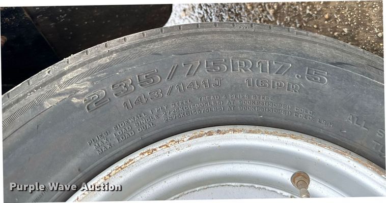 image for item EM2054 2021 Ring-O-Matic 850 HI CFM vacuum excavator