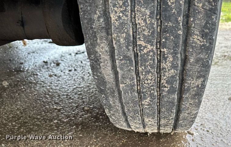 image for item EM2054 2021 Ring-O-Matic 850 HI CFM vacuum excavator