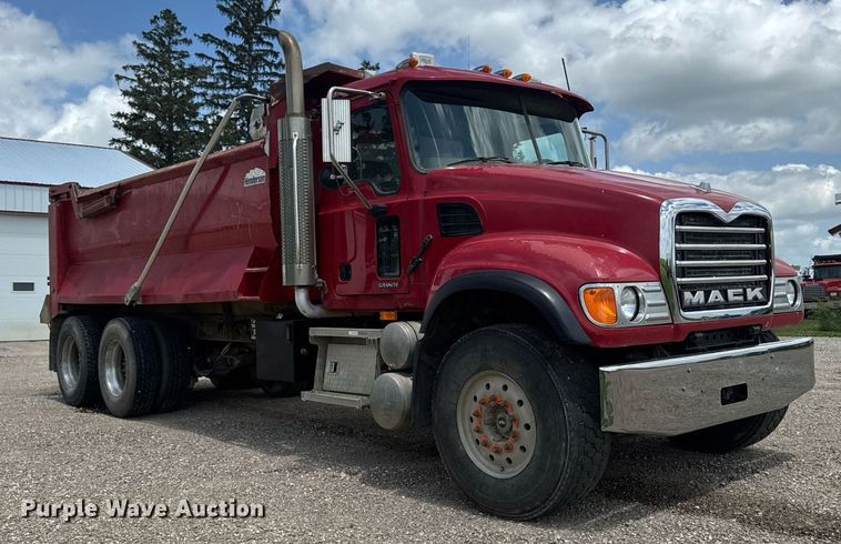 image for item EM2078 2007 Mack CV713 Granite dump truck