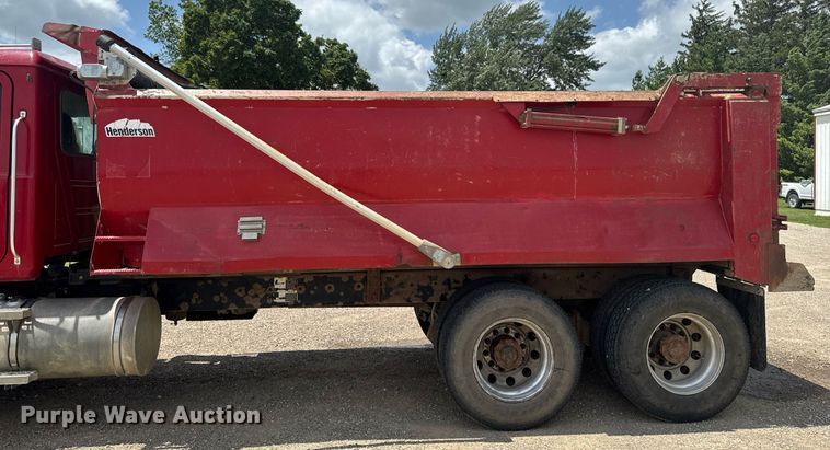 image for item EM2078 2007 Mack CV713 Granite dump truck