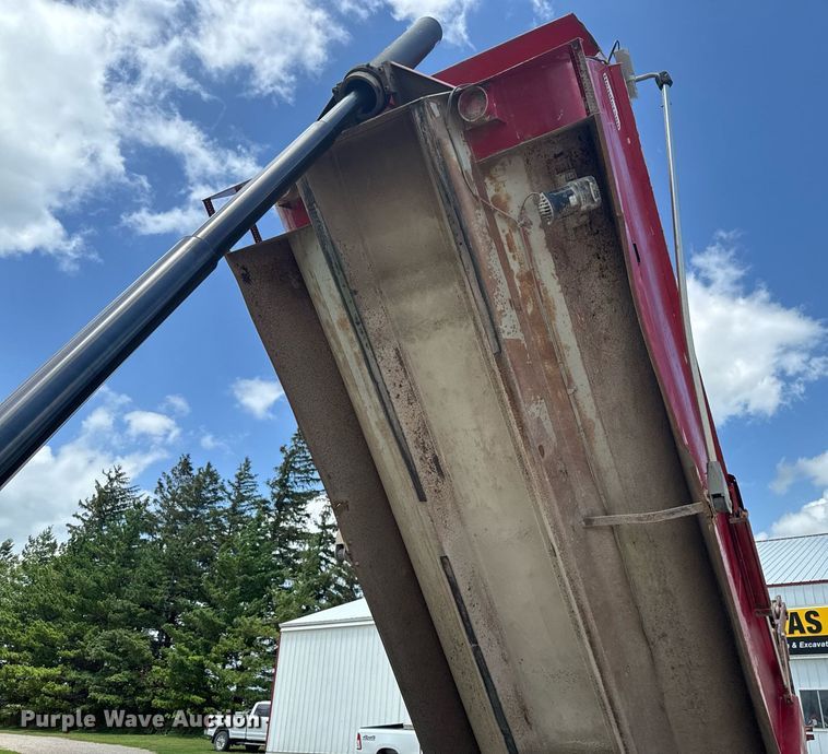 image for item EM2078 2007 Mack CV713 Granite dump truck