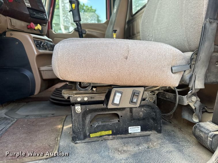 image for item EM2078 2007 Mack CV713 Granite dump truck